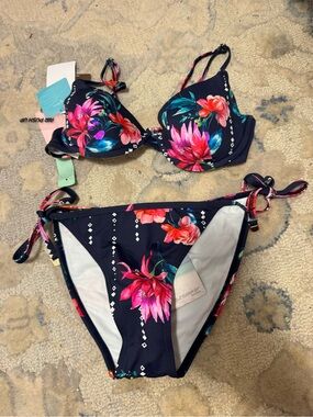 NWT SUNSEEKER Women’s Navy Floral Push-Up Bikini Set - Pink & Teal Flowers